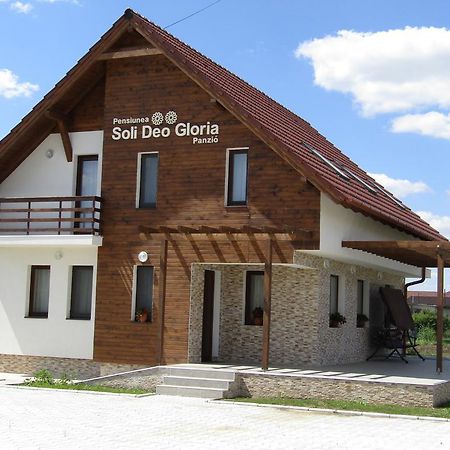 Pensiunea Soli Deo Gloria Sarmasag Esterno foto